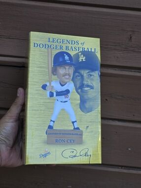 LA DODGERS Legends RON CEY #10 Bobblehead SGA New